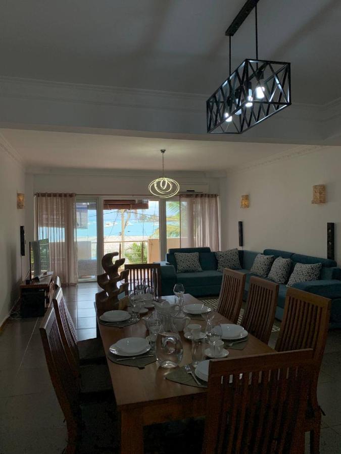 Apartamento Ocean-View Penthouse With Roof Terrace, Grand Baie, Waterside Complex The Vale Exterior foto